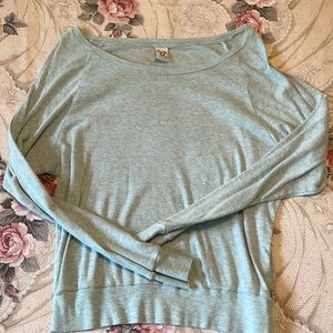 2000s TNA Off shoulder L/S